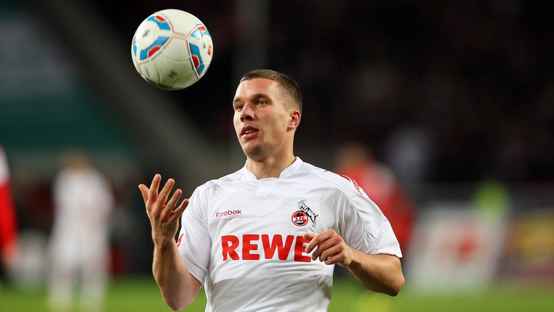 朱婷面对镜头谈及梦想与坚持，朱婷说的话