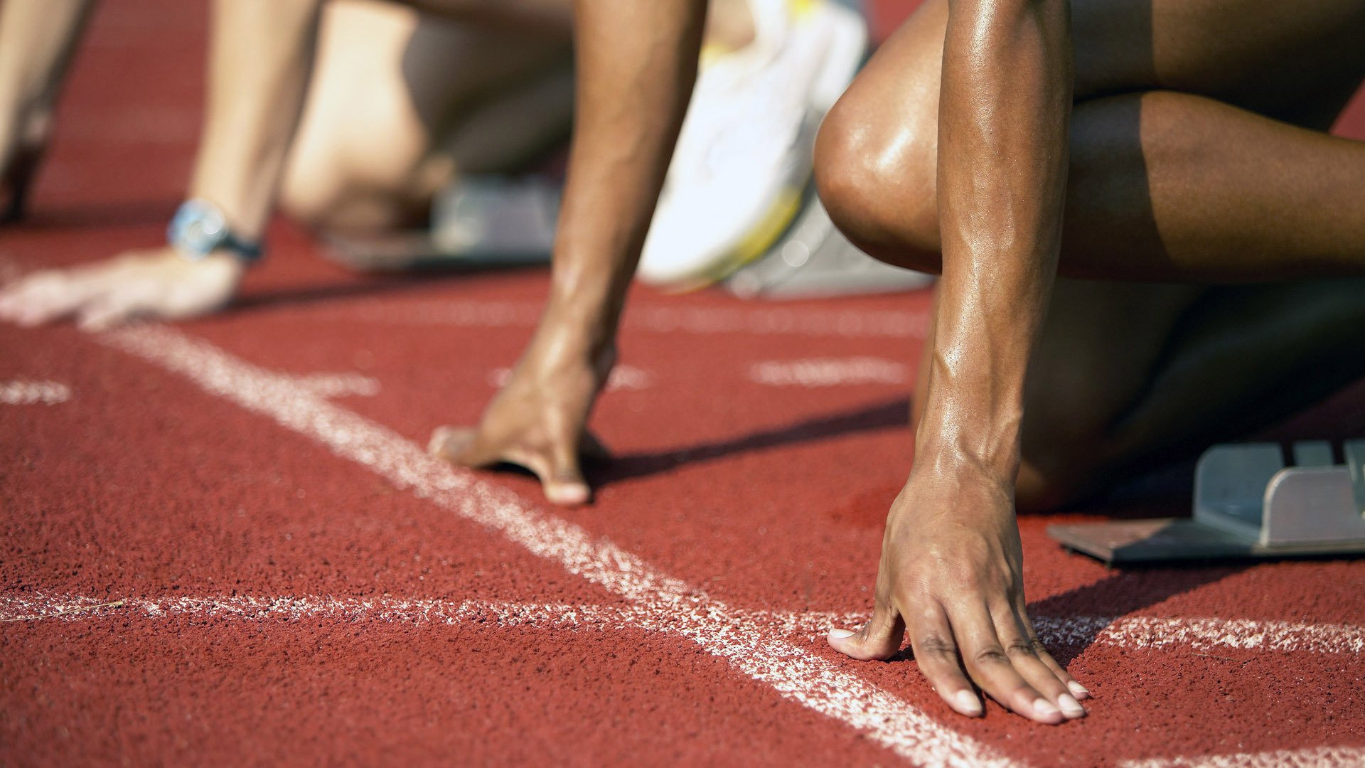 【球桌保养】专业人士教你延长台球桌使用寿命，台球桌的保养方法